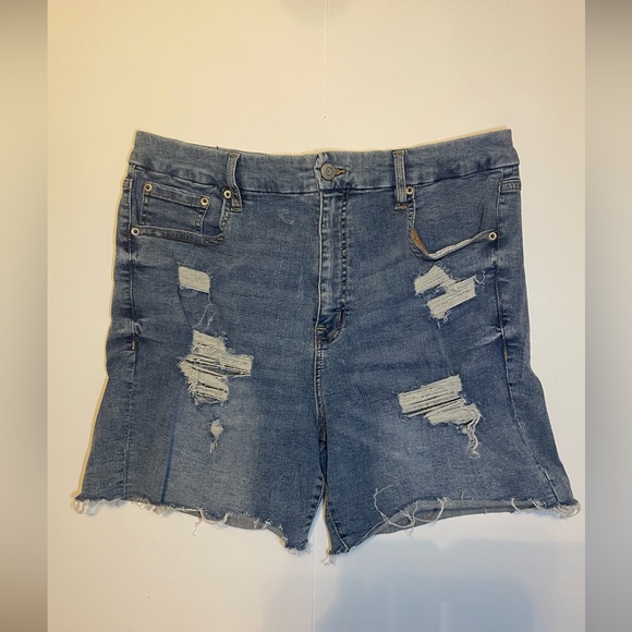 Short Bermuda Femme Aéropostale - Taille 0 - Occasion Très Bon état - Style Décontracté